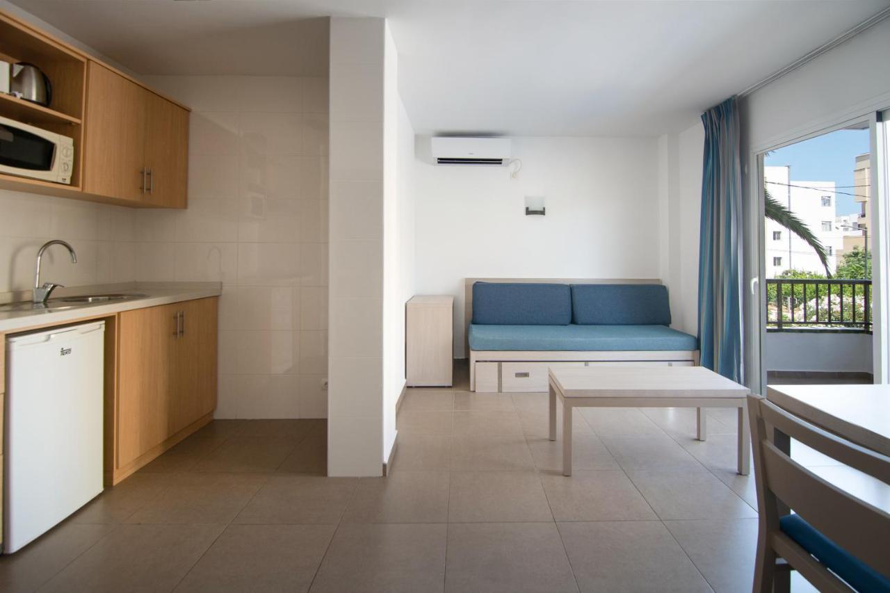 Apartamentos Vistamar II Playa d'en Bossa Exterior photo